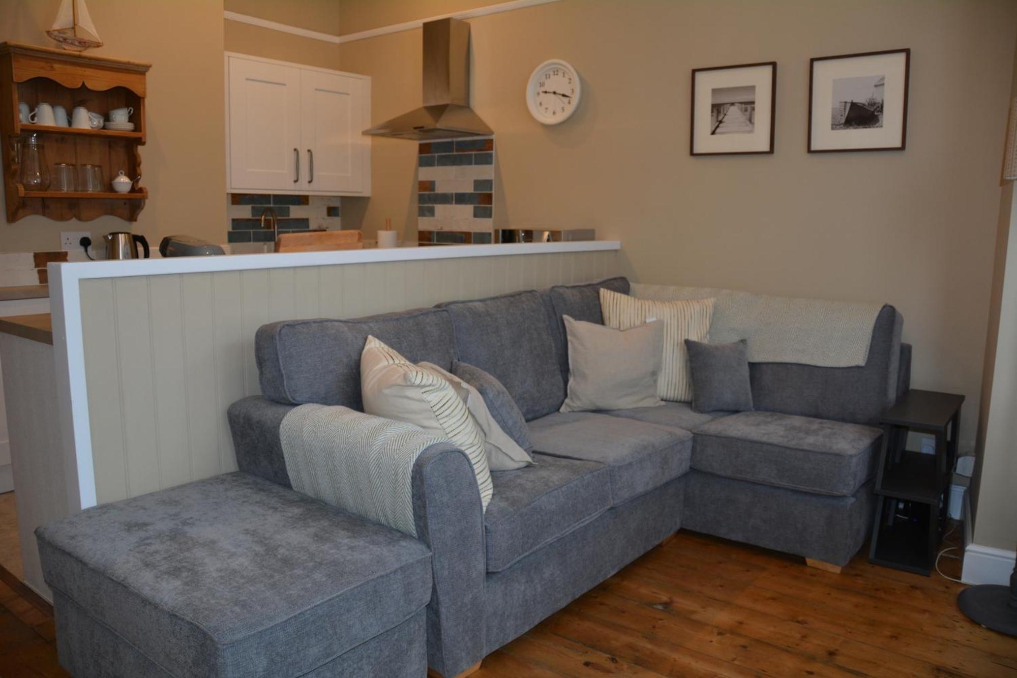 The Fabulous Number Two A Cosy Coastal Getaway